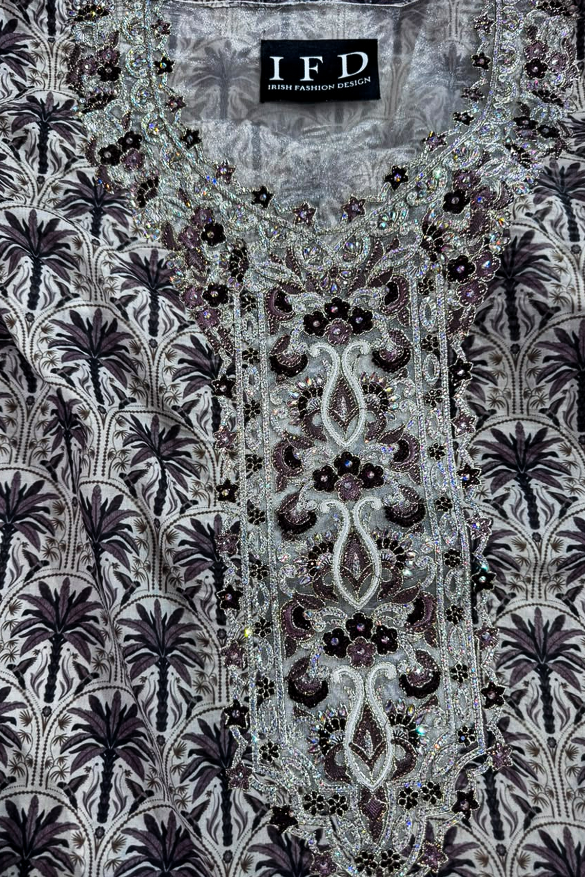 Black and White Cotton