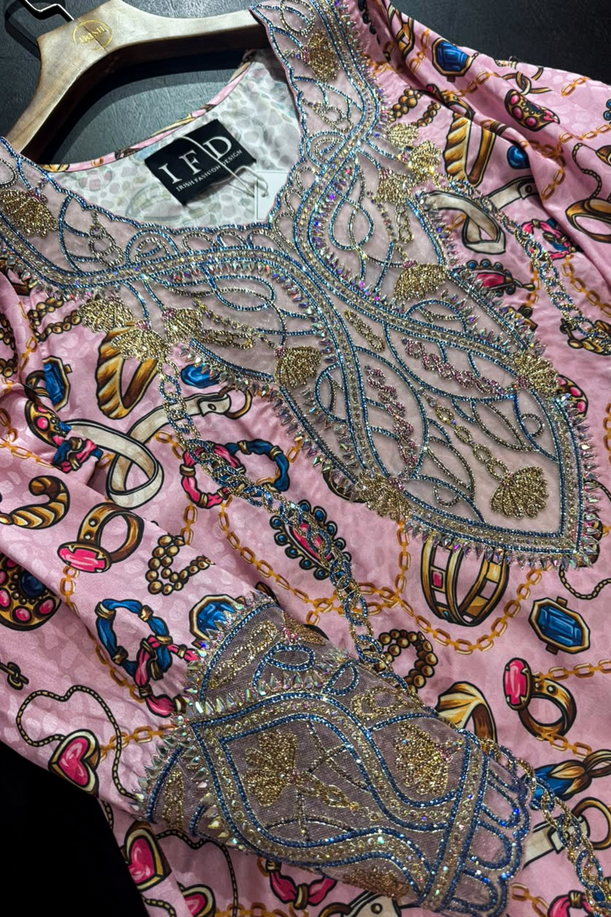 Jewelry Jacquard